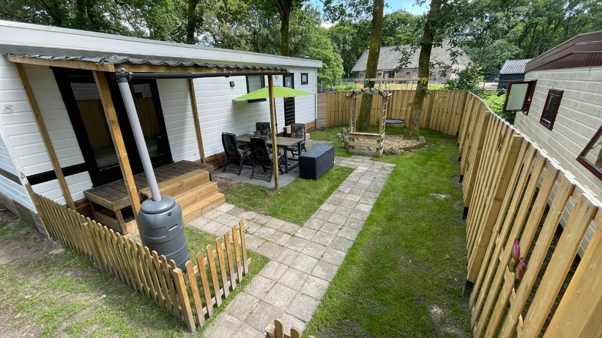 Chalet Kokomo - Gelegen In Bosrijkgebied Van Drenthe Eext Exteriör bild